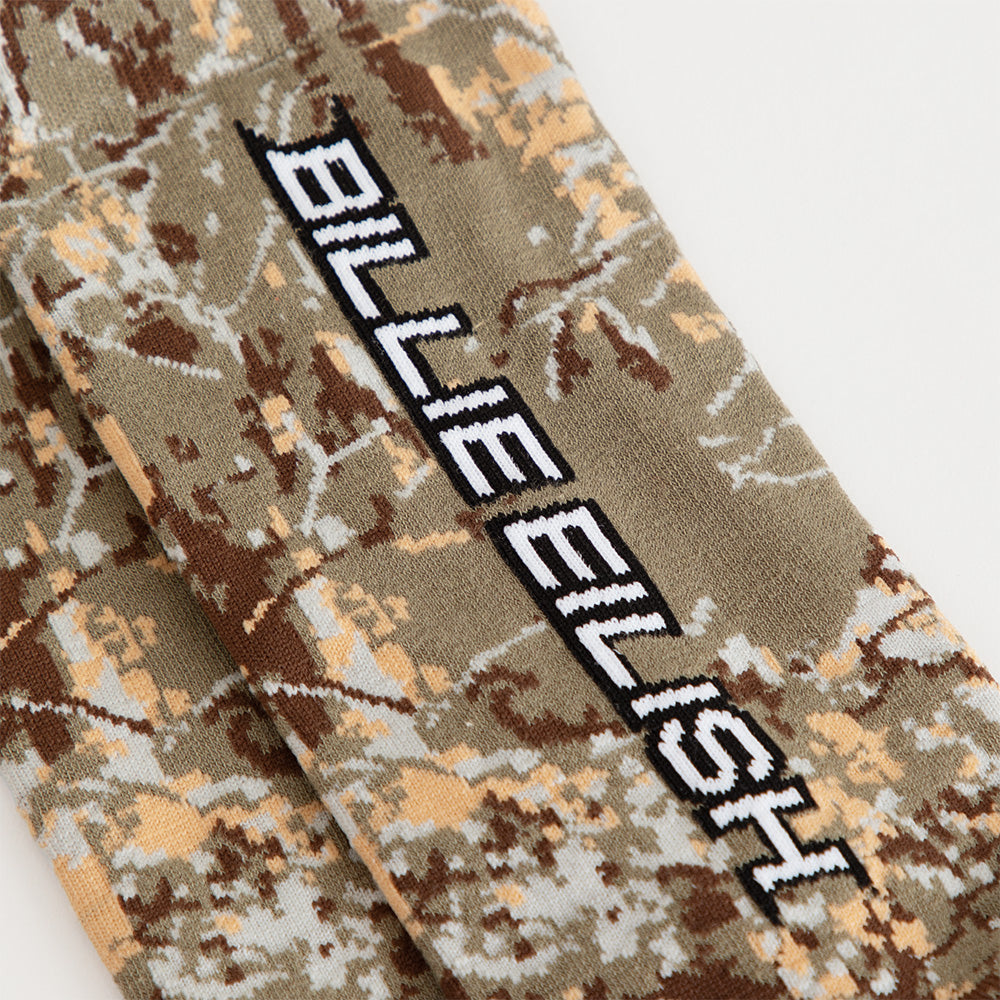 Billie Camo Socks Detail