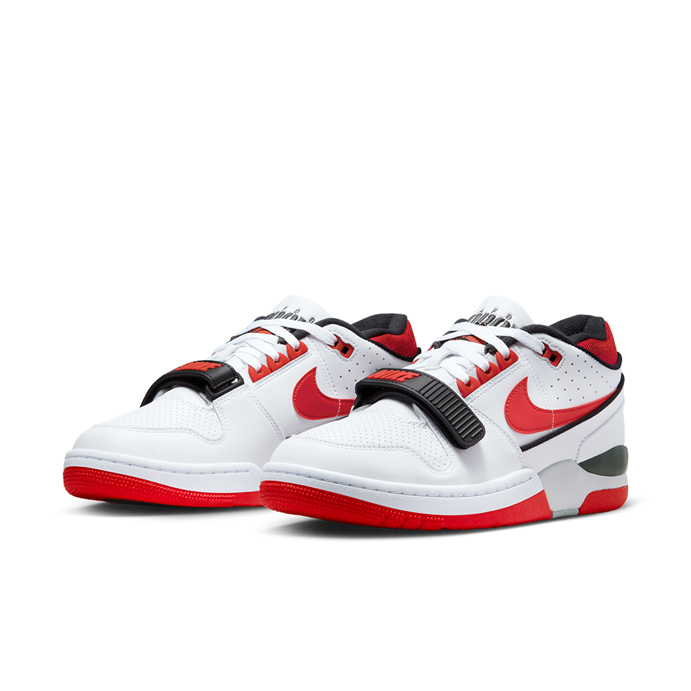 Red nike tennis sales