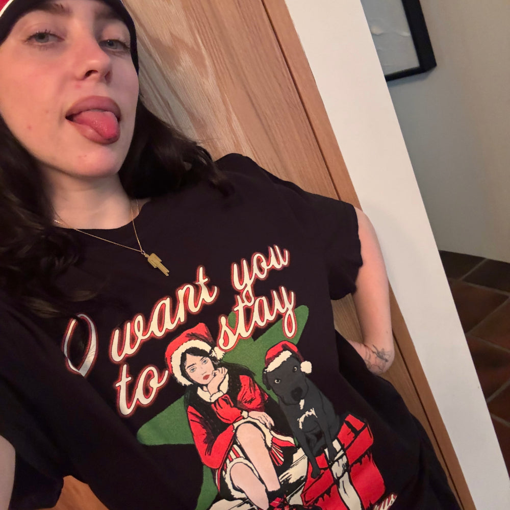 billie selfie Stay For The Holidays T-Shirt